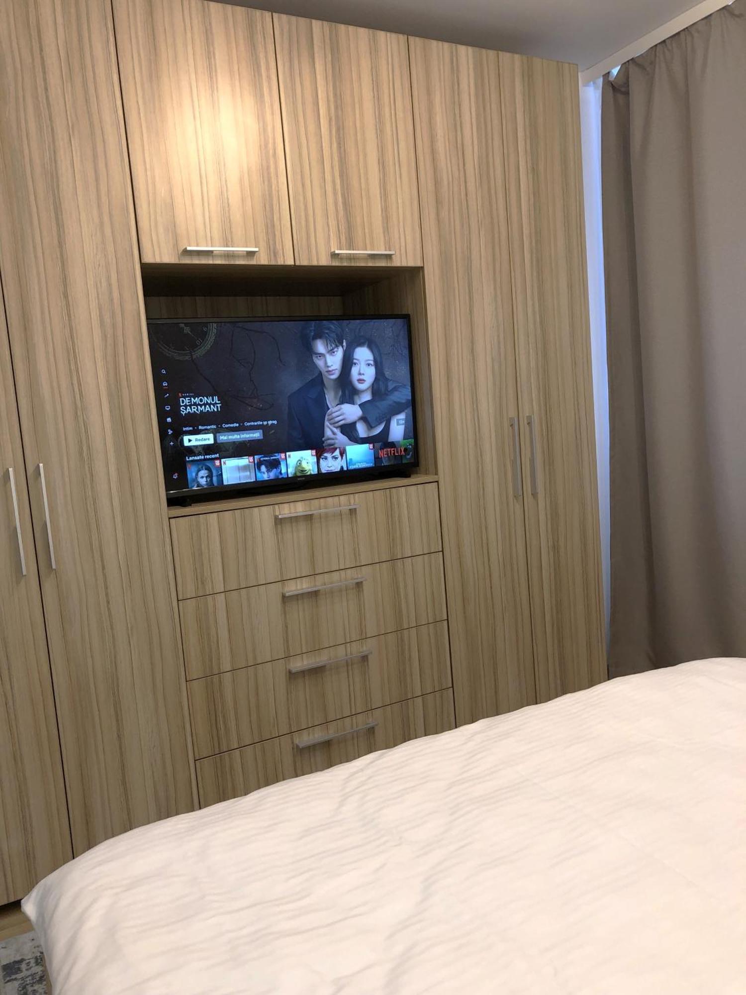 Adrian Home Libra Ploieşti Dış mekan fotoğraf